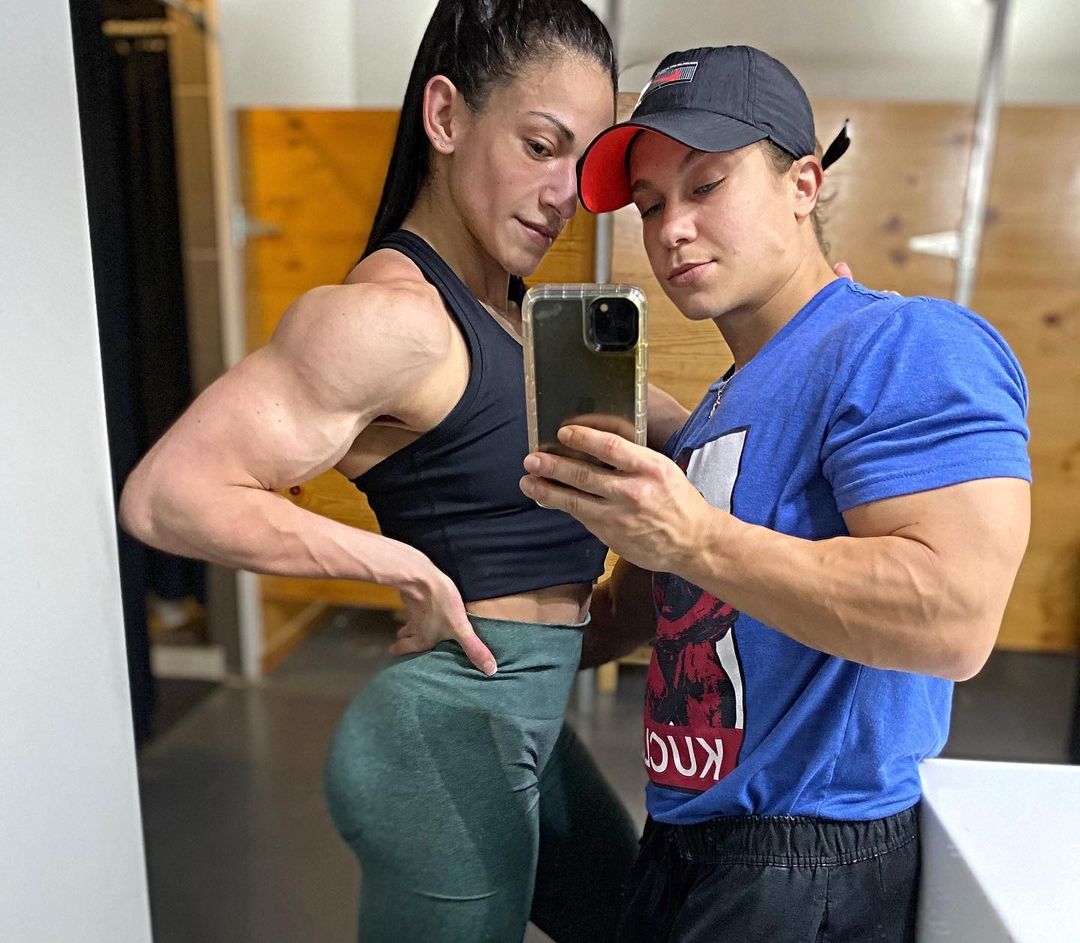 Girls with strong jaw lines