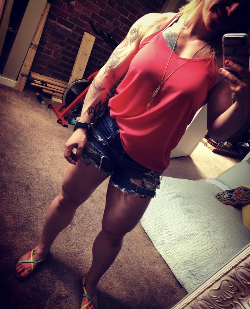 Muscle Jenn Jenn