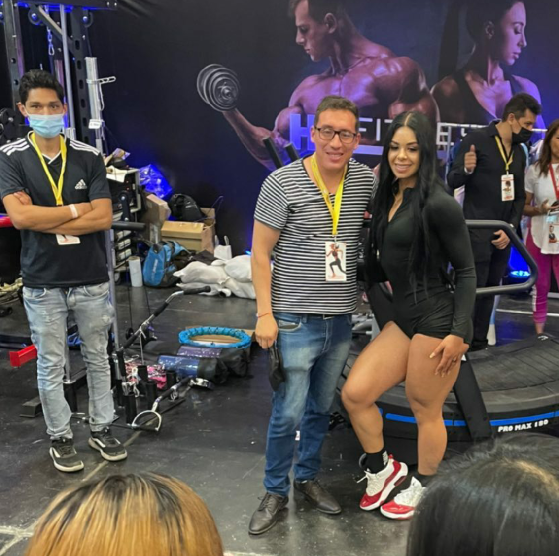 Мексиканская спортсменка. Кори гарсия. Спортивные девушки. Раен гарсия. Гайдуков фитнес тренер.