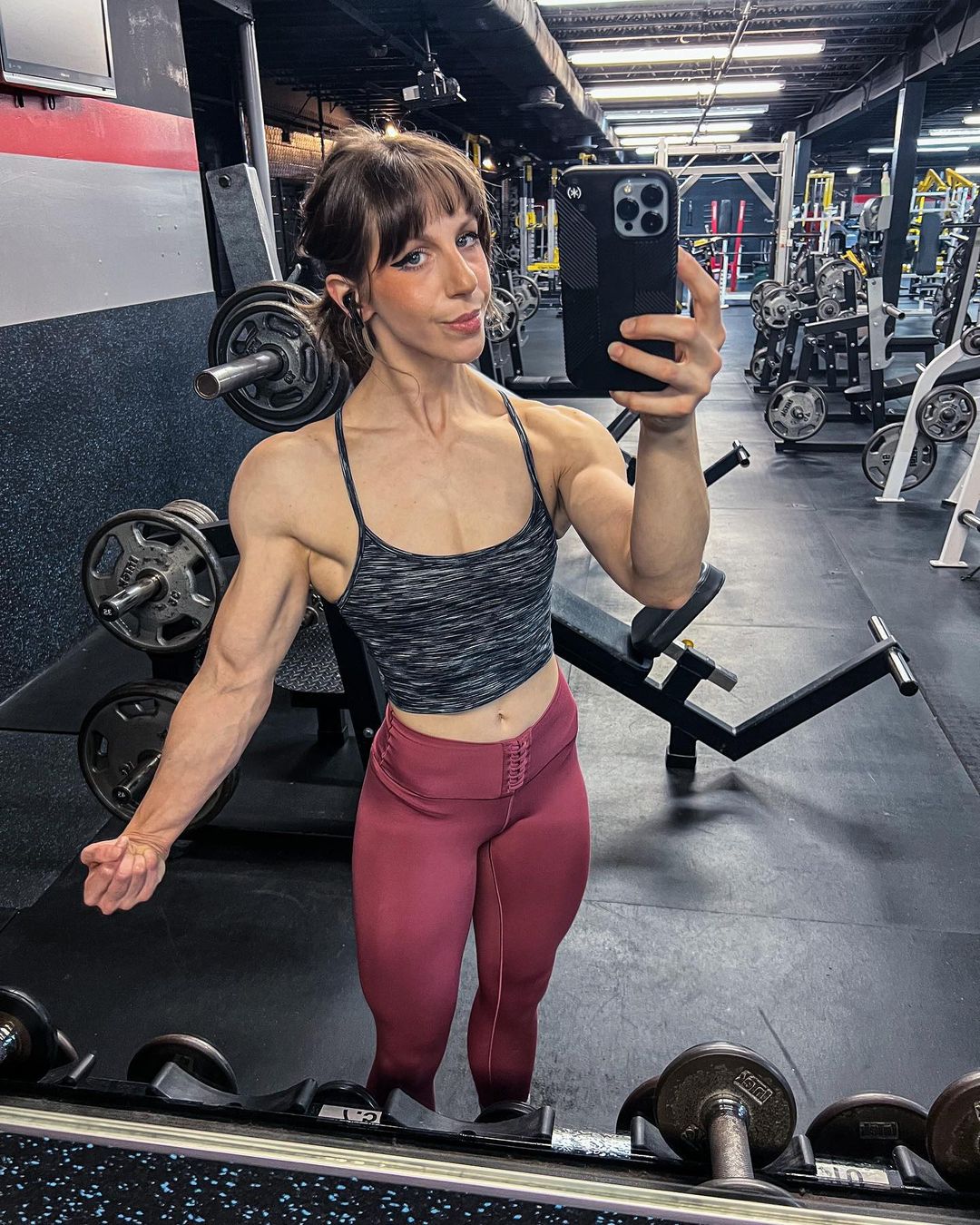 Jessica Piccoli (jessicalikesmilk)