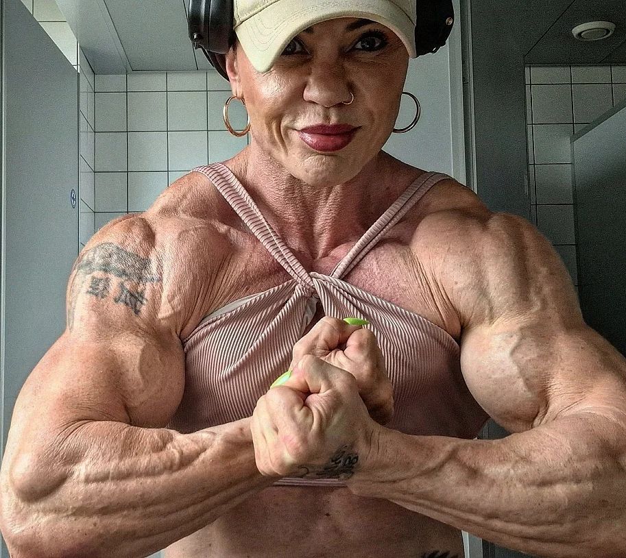 Jacqueline Fuchs