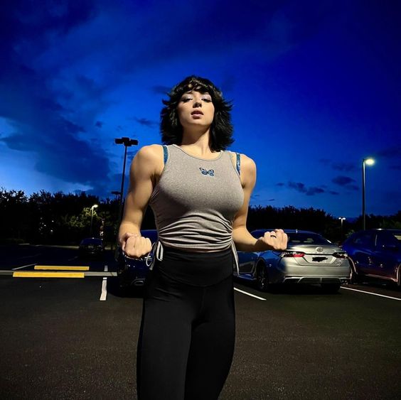 Paryss Tan (paryssbryanne)