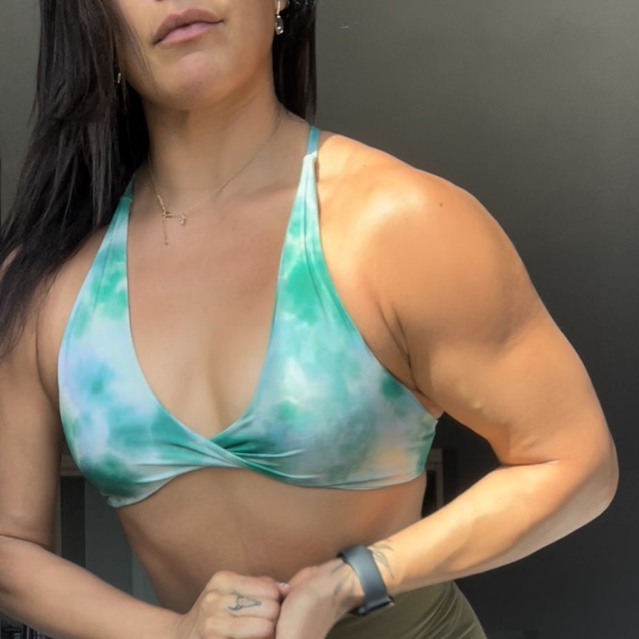 Victoria Gonzalez Raquel Rodriguez 