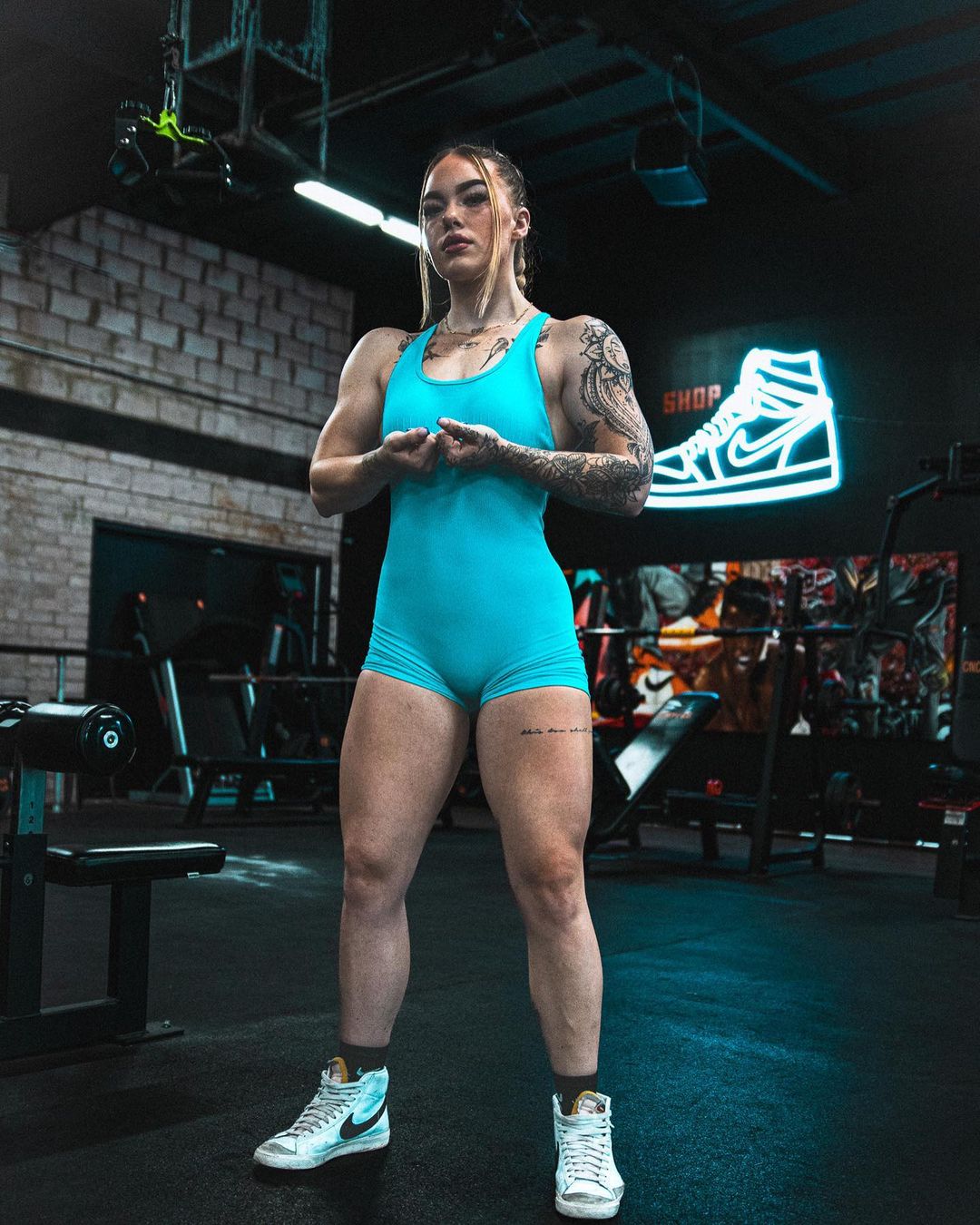 America Walk (thelatbarbie)