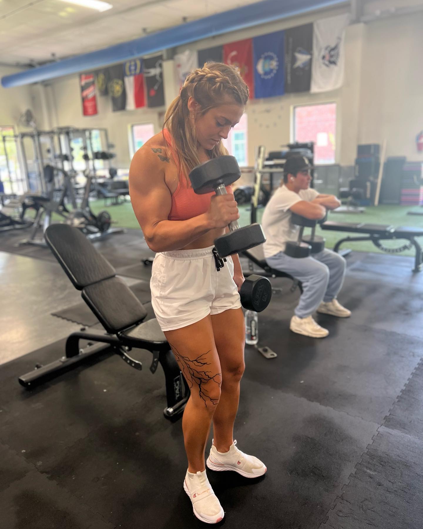 Chloe Glass (chloerenee32)