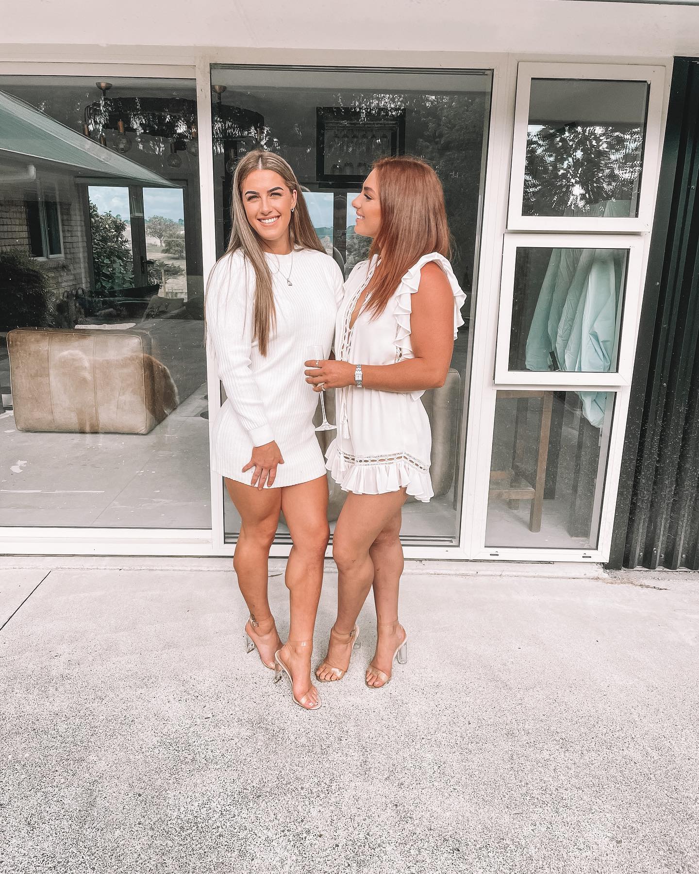 Paris Kingston-White, Sinead Kingston White
