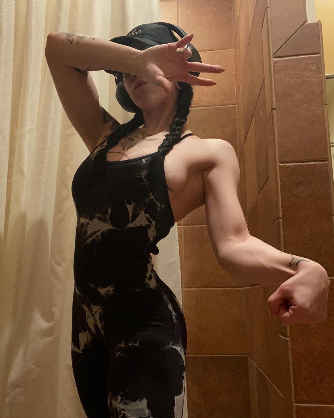 Amber (amberthevalkyrie)