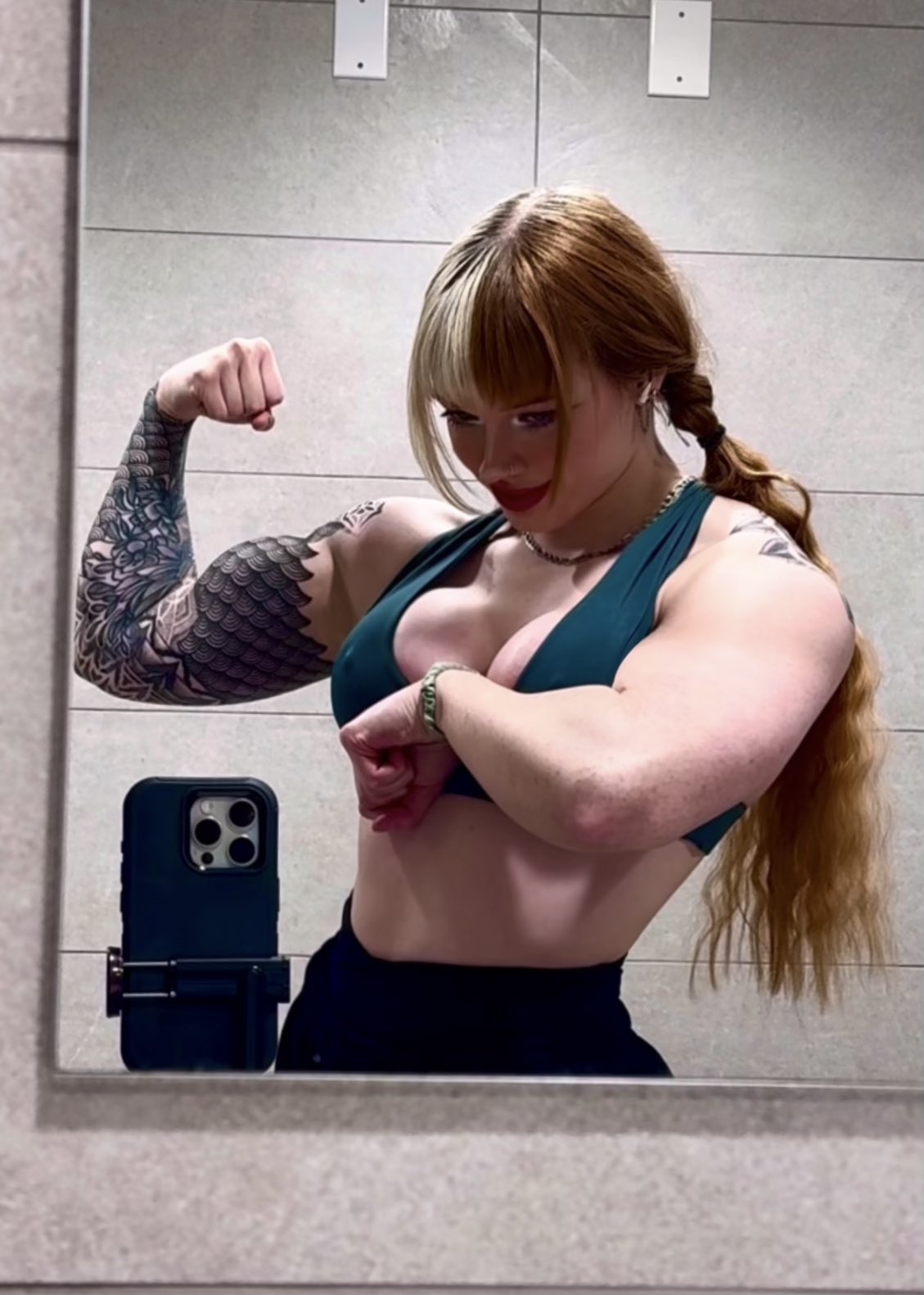 Brenna Gorman (Xinia Orasa)