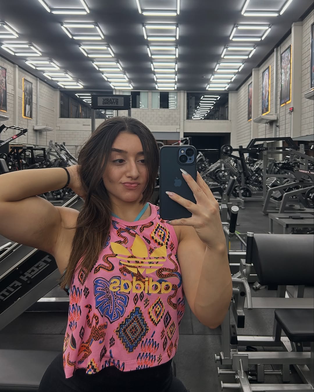 amanda rodrigues net worth - Ilustrasi 3