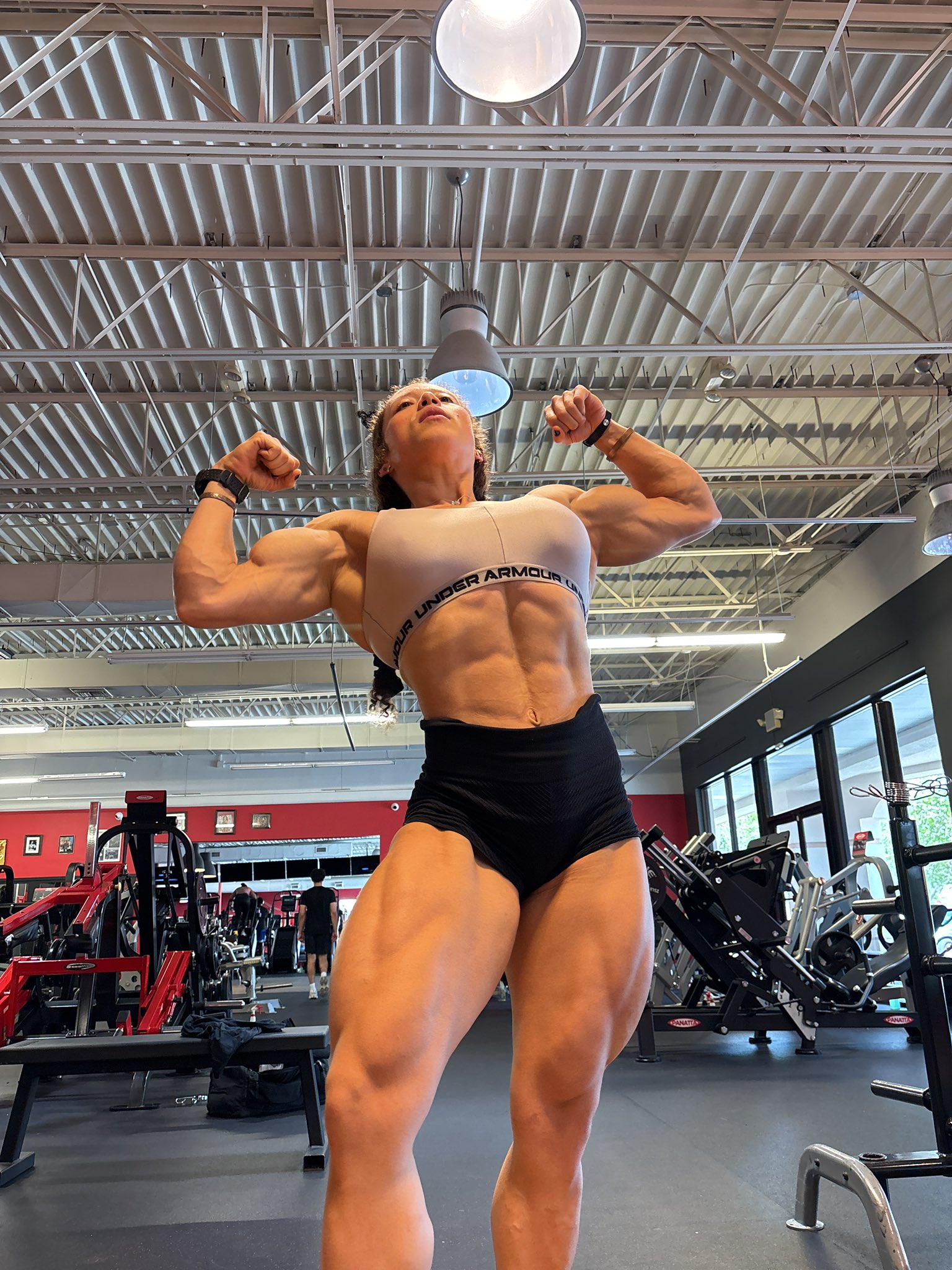 Carolyne Marquez (carolynefit_)