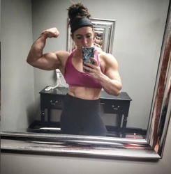 Pictures of Shannon Seeley