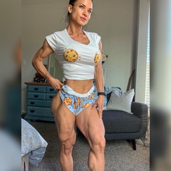 Pictures of Renee Jewett