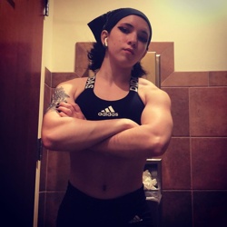 Pictures of Amber (amberthevalkyrie)