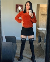 Pictures of Renee Jewett