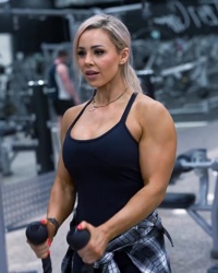 Pictures of stephanie sanzo