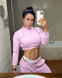 Pictures of Alicia Romero Calomarde