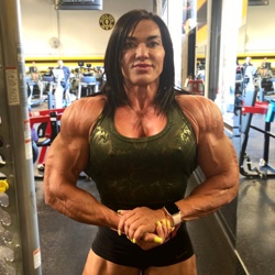 Pictures of Helle Trevino