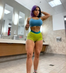 Pictures of Sara Gabriele Pereira