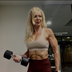 Pictures of Lesley Maxwell