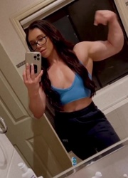 Pictures of Ariel Rose