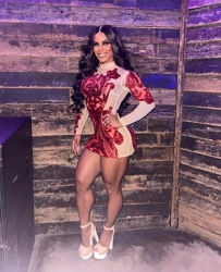 Pictures of Yarishna Ayala