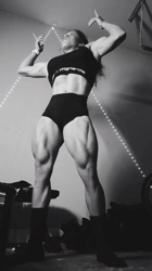 Pictures of Carolyne Marquez