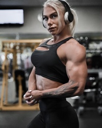 Pictures of Samantha Jerring