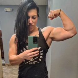 Pictures of Shannon Seeley