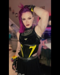 Pictures of Claire Max