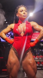 Pictures of Izabelle Paula