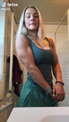 Pictures of Katha Grabbe