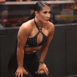 Jennifer Michell Cantú Iglesias (Yulisa Leon)