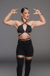 Jennifer Michell Cantú Iglesias (Yulisa Leon)