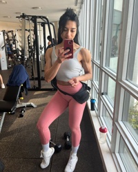 Pictures of Jaslyn (jazzygainzz)