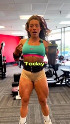 Pictures of Carolyne Marquez