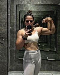 Pictures of Priya Sharma