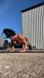 Pictures of Tori Beaumont