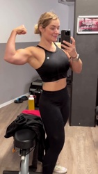 Pictures of Katha Grabbe