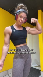 Jessica Piccoli (jessicalikesmilk)