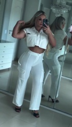 Pictures of Vivi Winkler