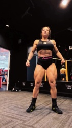 Pictures of Carolyne Marquez (carolynefit_)