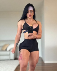 Pictures of Alianyi Palmar