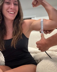 Biceps size (girls arms toned)