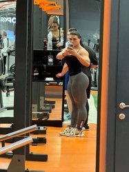 Pictures of Daria Shuer