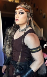 Claire Max
