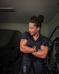 Carolyne Marquez (carolynefit_)