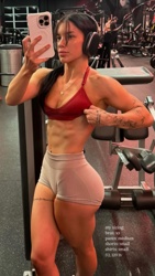 Fiona Mae (fionamaefit)