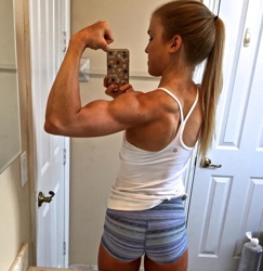 Emily Anne (barbellsandbling)
